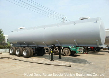 Chine Remorques chimiques de réservoir de route de PE rayées par acier pour l'agent de blanchiment de transport, acide chlorhydrique fournisseur